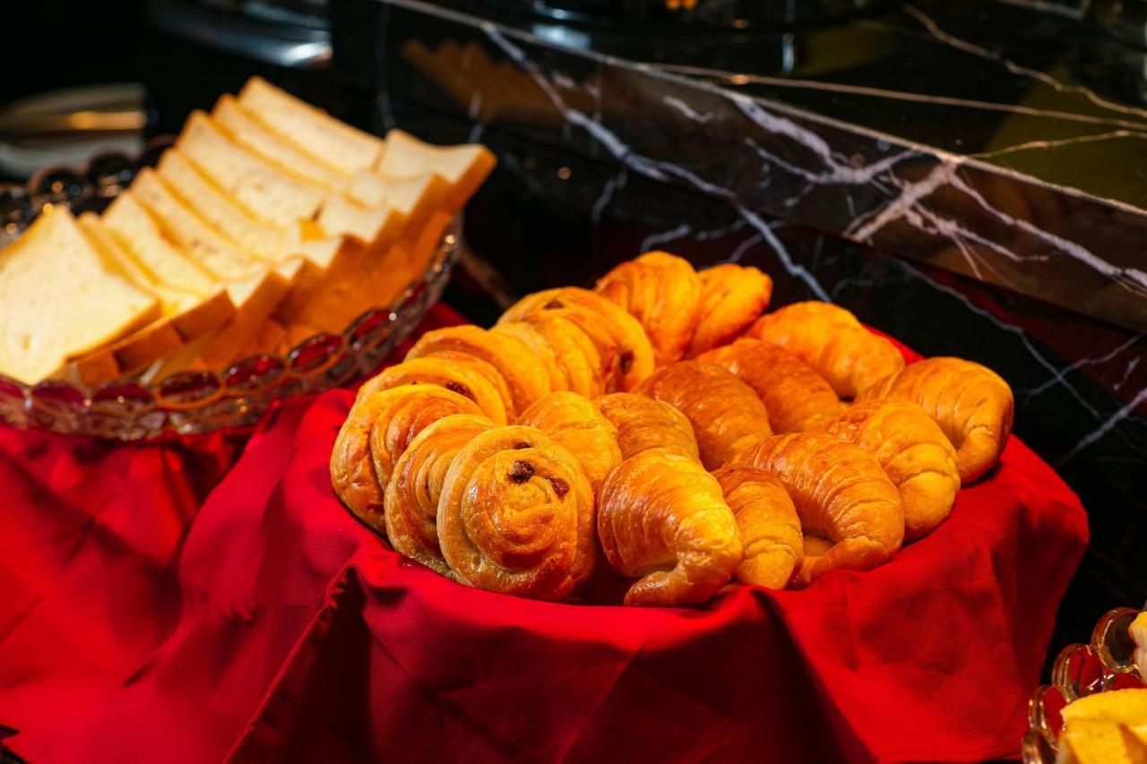 Hanoi Lion Boutique Hotel & Spa ภายนอก รูปภาพ