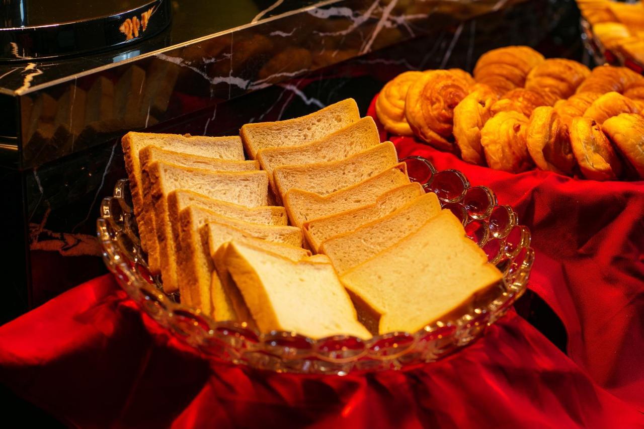 Hanoi Lion Boutique Hotel & Spa ภายนอก รูปภาพ